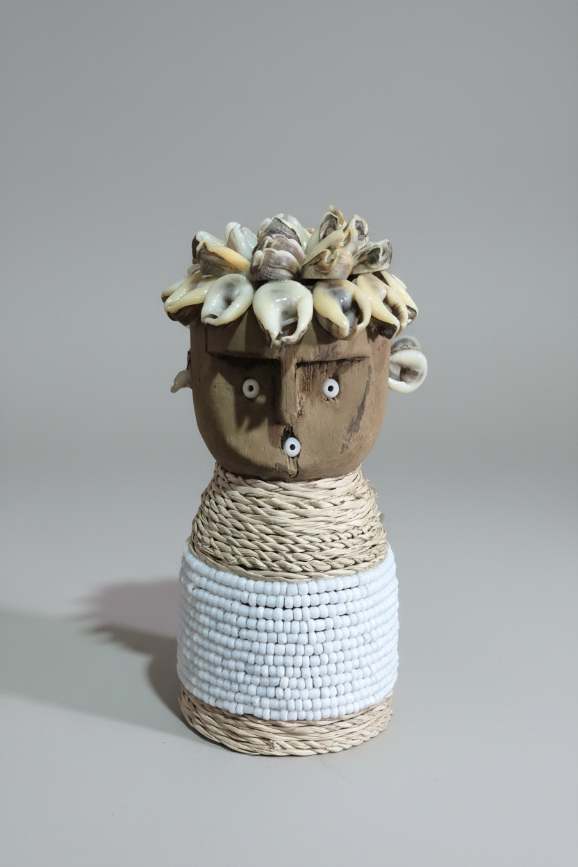 STATUETTE CORDE COQUILLAGES