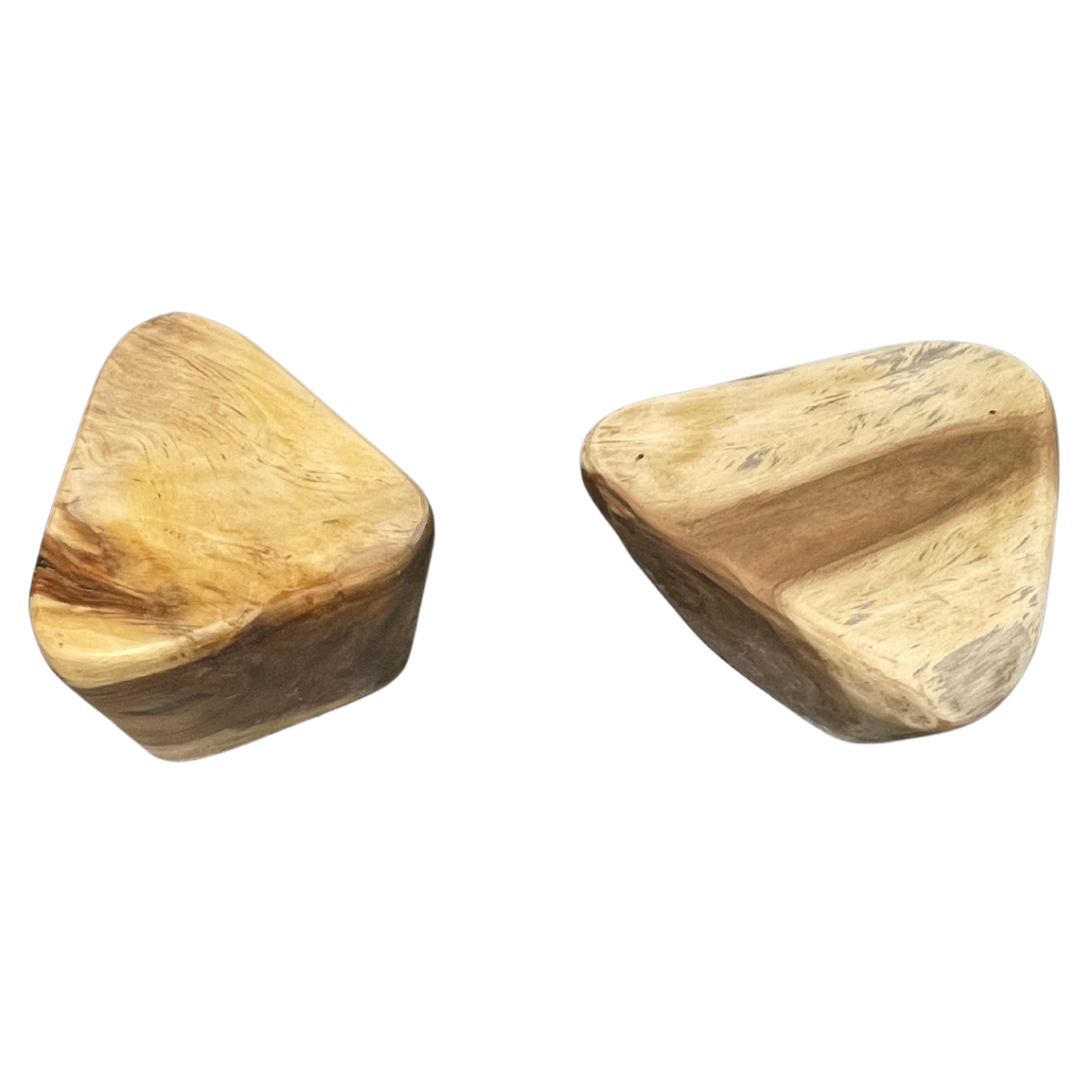 TABLE TRIANGLE TECK
