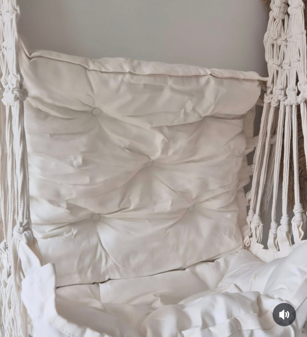 CHAISE SUSPENDUE