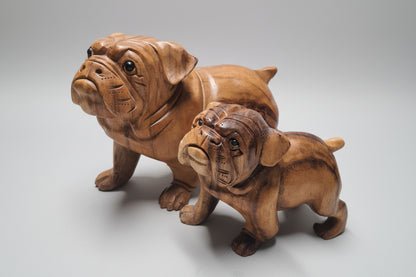 CHIEN BOULEDOGUE TECK